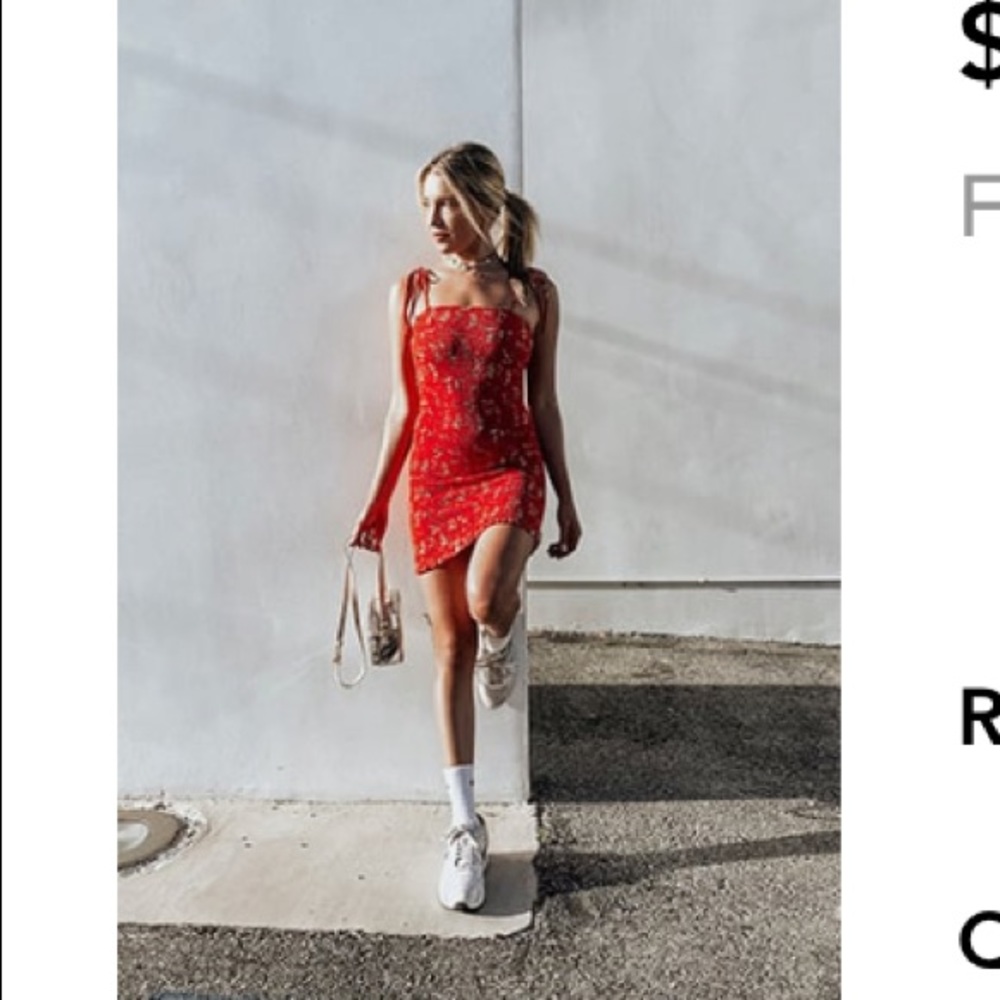 Floral red body on ribbed ruched tie dress
